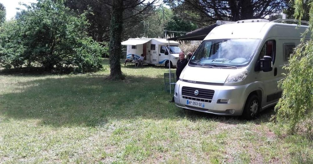 Aire camping-car  Chaillevette (17890) - Photo 6